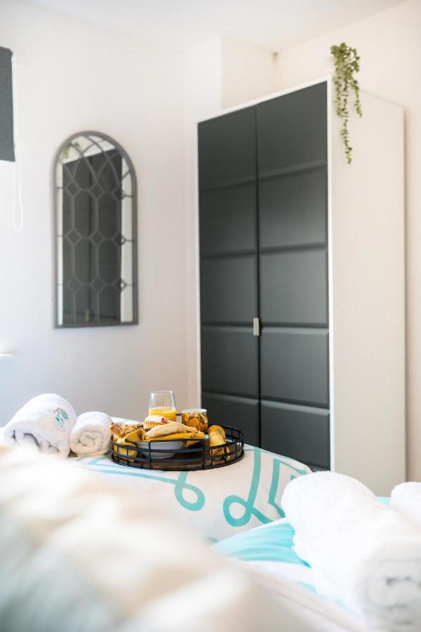 Stylish 3 Bed House, Large Garden, Parking, Wifi - Esho Сasa de vacaciones